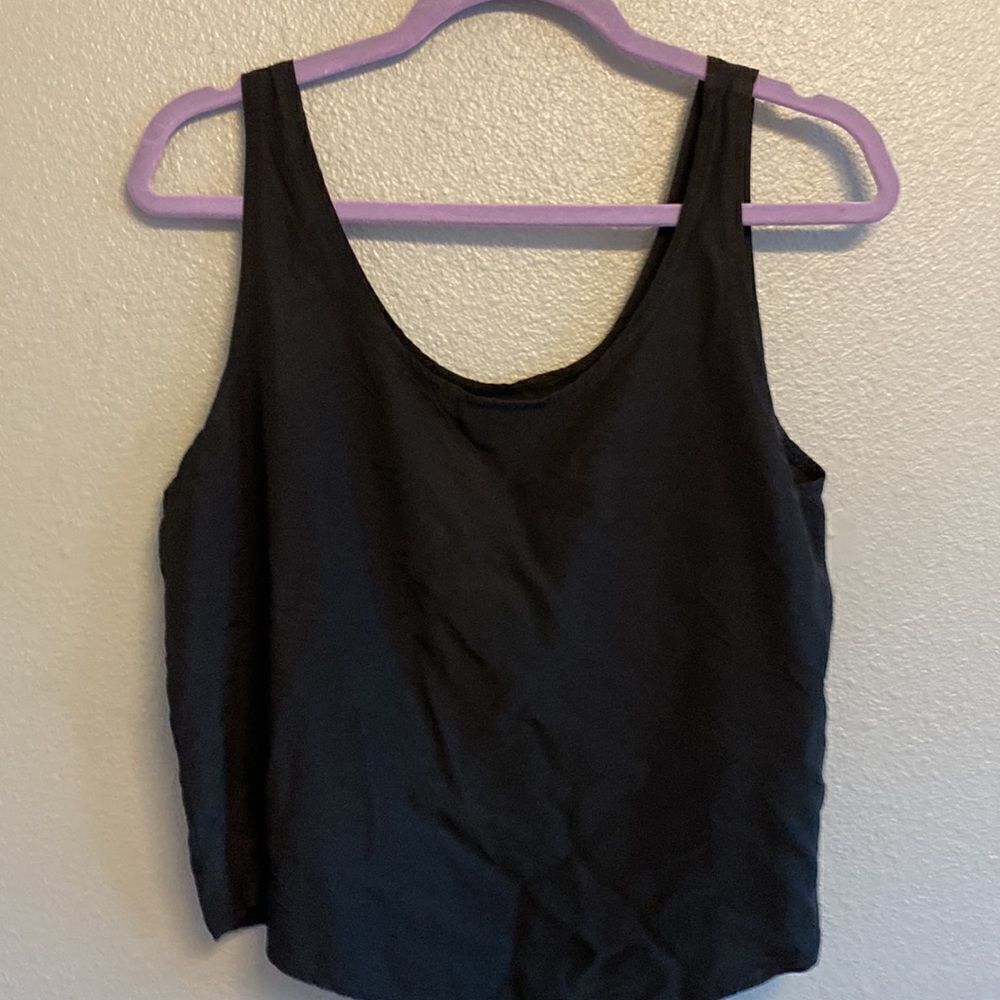 Sitting Pretty-Black cropped silky top- Size Medium
